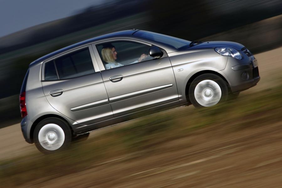 Kia Picanto 2009 года  (фото 29 из 40)
